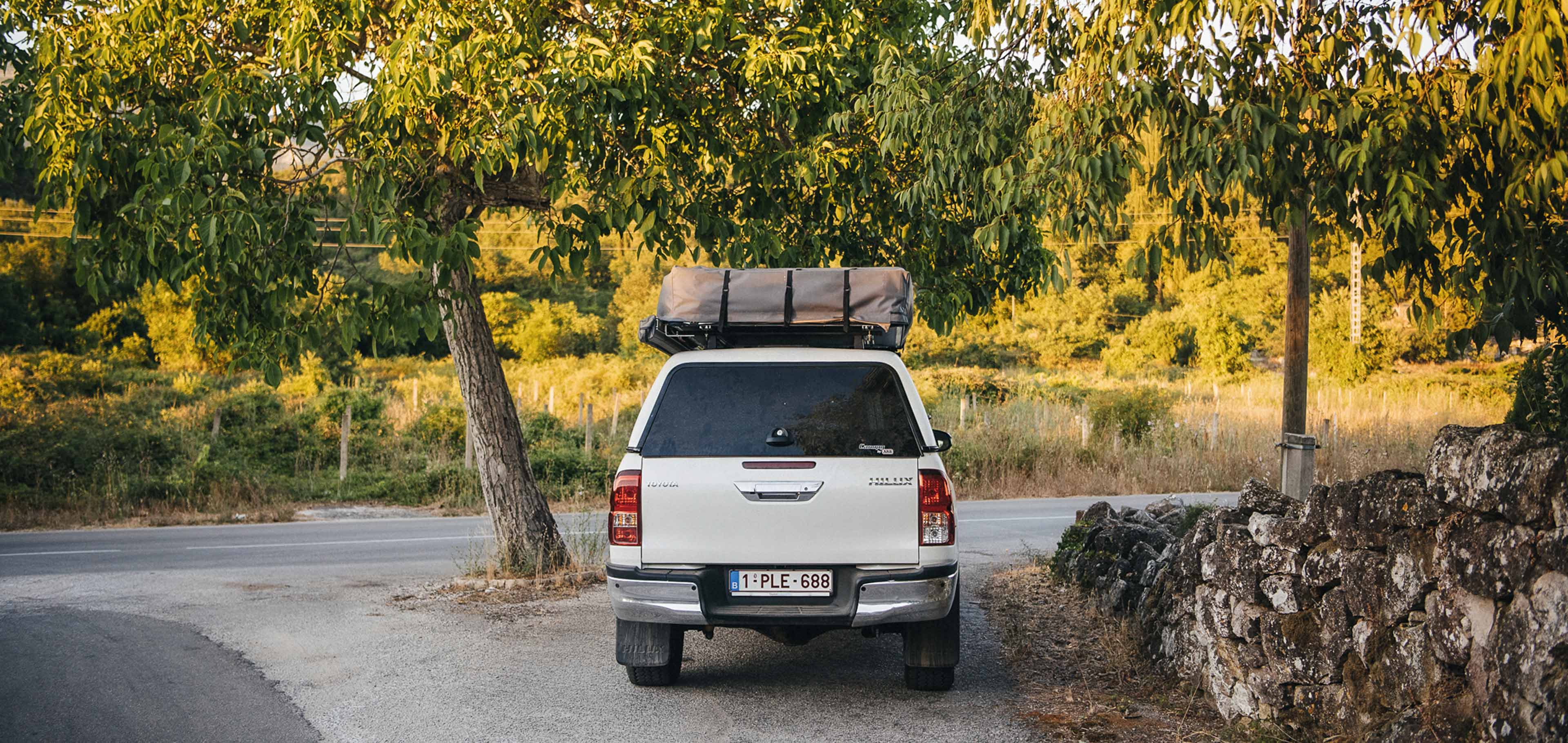 Пластикові кабіни для пікапів